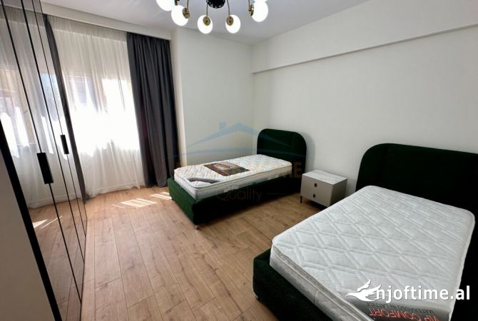 Shtepi me qera Apartament ne Tirane, 2+1, Mobilimi E mobiluar, Pagesa 1,000  Euro.