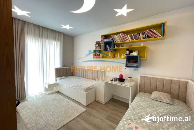 Shtepi ne shitje Apartament ne Tirane, 2+1, Mobilimi E mobiluar, Pagesa 220,000  Euro.