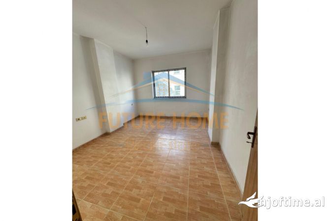 Shtepi ne shitje 3+1 ne Tirane - 192,000 Euro