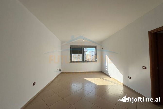 Shtepi ne shitje 2+1 ne Tirane - 145,000 Euro