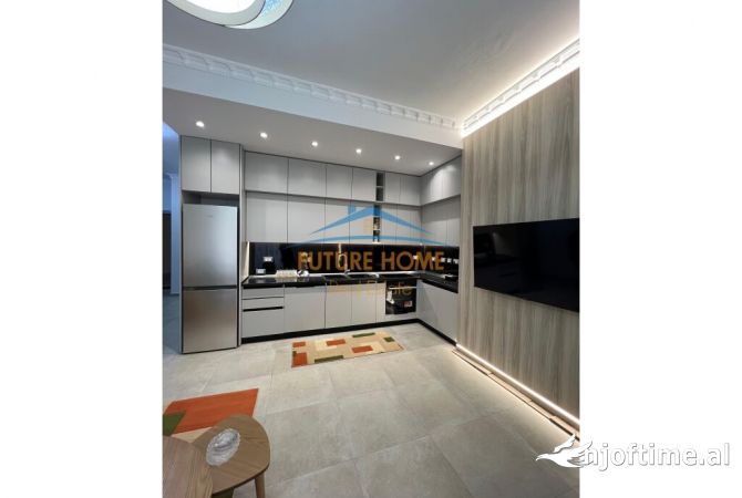 Shtepi me qera Apartament ne Tirane, 2+1, Mobilimi E mobiluar, Pagesa 1,500  Euro.