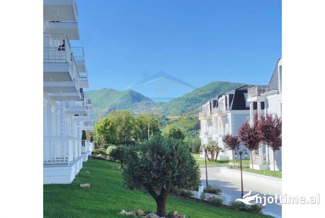Shtepi ne shitje 1+1 ne Tirane - 330,000 Euro