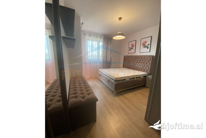 Shtepi me qera Apartament ne Tirane, 2+1, Mobilimi E mobiluar, Pagesa 600  Euro.
