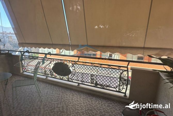 Shtepi me qera 2+1 ne Tirane - 1,200 Euro