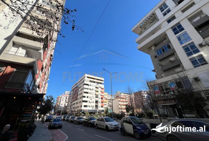 Ambient biznesi me qera 1+1 ne Tirane - 250 Euro