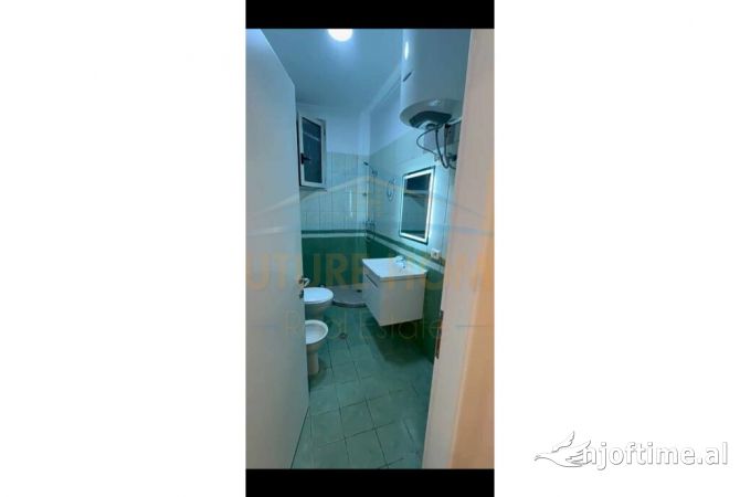 Shtepi ne shitje Apartament ne Tirane, 1+1, Mobilimi Bosh, pa mobiluar, Pagesa 99,000  Euro.