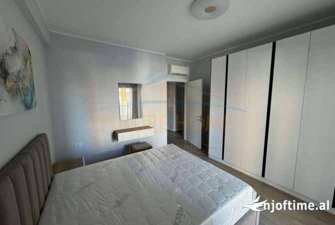 Shtepi me qera Apartament ne Tirane, 2+1, Mobilimi E mobiluar, Pagesa 650  Euro.