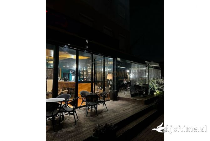 Qera, Ambient Biznesi, Vasil Shanto, Tirane.