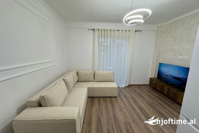 Shtepi ne shitje 1+1 ne Tirane - 100,000 Euro