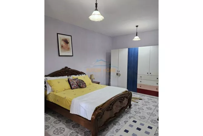 Shtepi me qera Apartament ne Tirane, 1+1, Mobilimi E mobiluar, Pagesa 360  Euro.