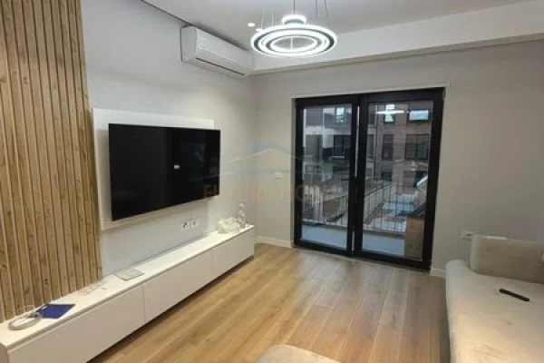 House for Rent 2+1 in Tirana - 700 Euro