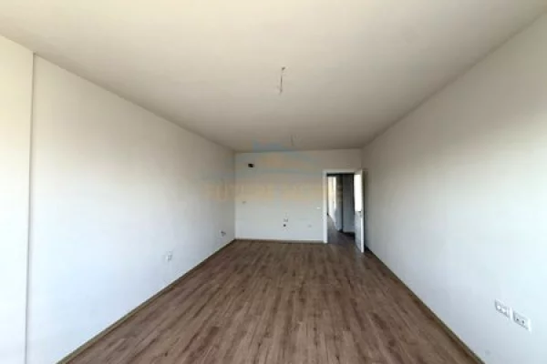 House for Sale 2+1 in Tirana - 122,000 Euro