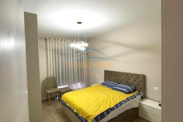 Shtepi me qera Apartament ne Tirane, 1+1, Mobilimi E mobiluar, Pagesa 700  Euro.