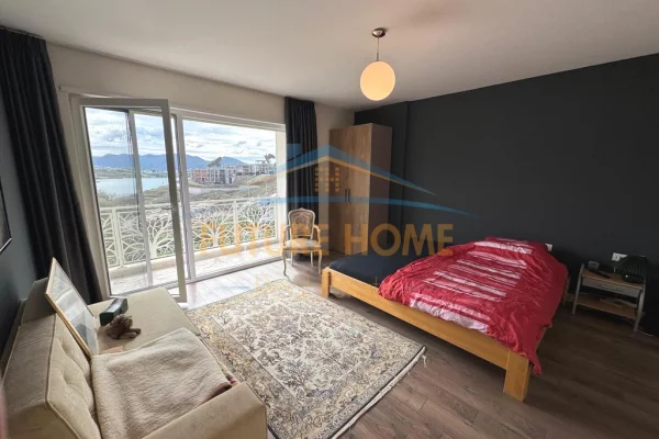 Shtepi ne shitje Vila Luksoze ne Tirane, 4+1, Mobilimi E mobiluar, Pagesa 630,000  Euro.