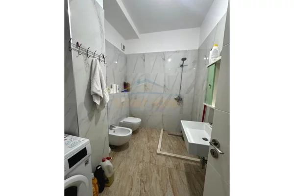 Shtepi ne shitje 2+1 ne Tirane - 215,000 Euro