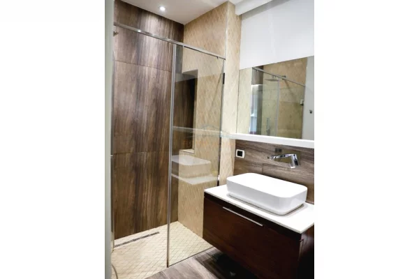 Shtepi ne shitje Apartament ne Tirane, 2+1, Mobilimi E mobiluar, Pagesa 275,000  Euro.