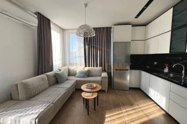 Shtepi me qera 1+1 ne Tirane - 850 Euro