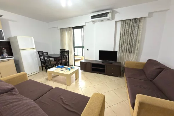 Shtepi me qera Apartament ne Tirane, 2+1, Mobilimi E mobiluar, Pagesa 550  Euro.