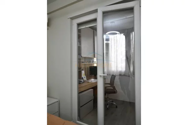 Shtepi ne shitje Apartament ne Tirane, 2+1, Mobilimi E mobiluar, Pagesa 215,000  Euro.