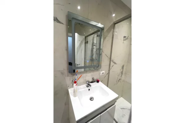 Shtepi me qera Apartament ne Tirane, 1+1, Mobilimi E mobiluar, Pagesa 900  Euro.