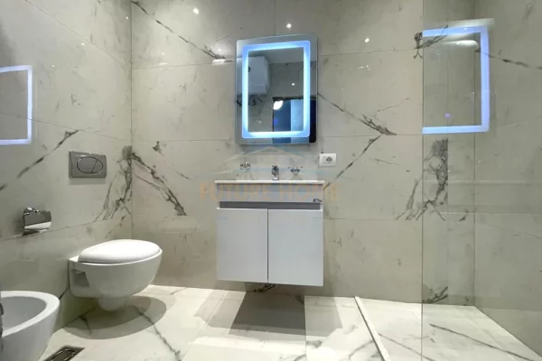 Shtepi me qera Apartament ne Tirane, 1+1, Mobilimi E mobiluar, Pagesa 900  Euro.