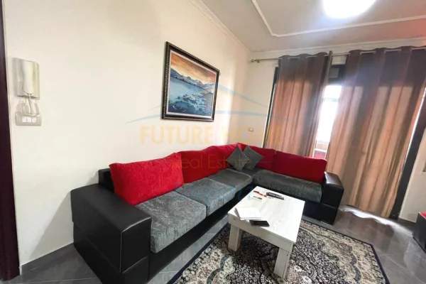 Shtepi me qera Apartament ne Tirane, 1+1, Mobilimi E mobiluar, Pagesa 650  Euro.