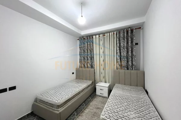 Shtepi me qera Apartament ne Tirane, 2+1, Mobilimi E mobiluar, Pagesa 500  Euro.