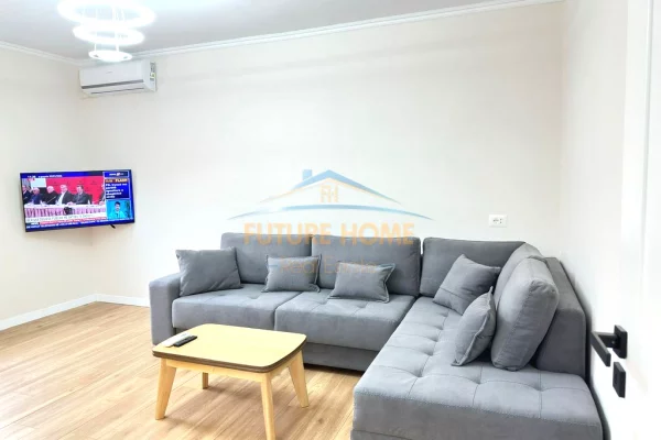 Shtepi ne shitje Apartament ne Tirane, 1+1, Mobilimi E mobiluar, Pagesa 122,000  Euro.