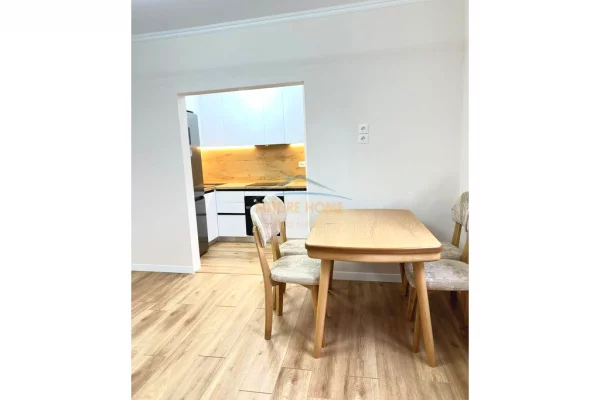Shtepi ne shitje Apartament ne Tirane, 2+1, Mobilimi Bosh, pa mobiluar, Pagesa 257,780  Euro.