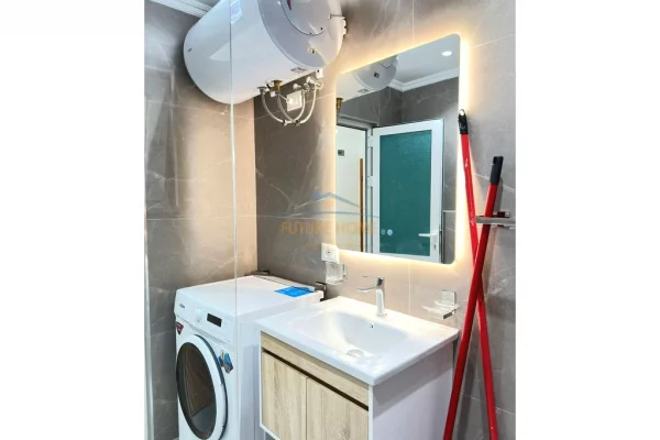 Shtepi ne shitje Apartament ne Tirane, 2+1, Mobilimi Bosh, pa mobiluar, Pagesa 257,780  Euro.