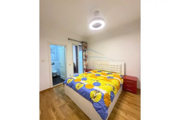Shtepi me qera Apartament ne Tirane, 2+1, Mobilimi E mobiluar, Pagesa 600  Euro.