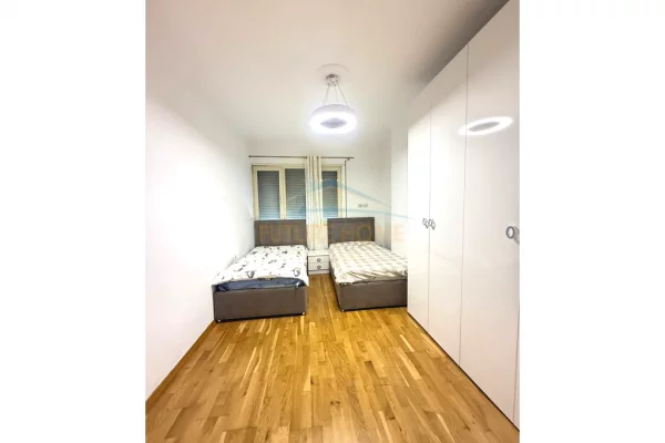 Shtepi me qera Apartament ne Tirane, 2+1, Mobilimi E mobiluar, Pagesa 600  Euro.