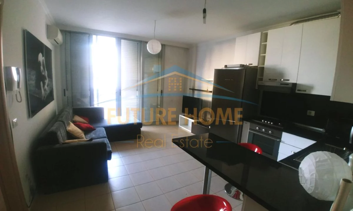 Shtepi me qera Apartament ne Tirane, 1+1, Mobilimi E mobiluar, Pagesa 600  Euro.