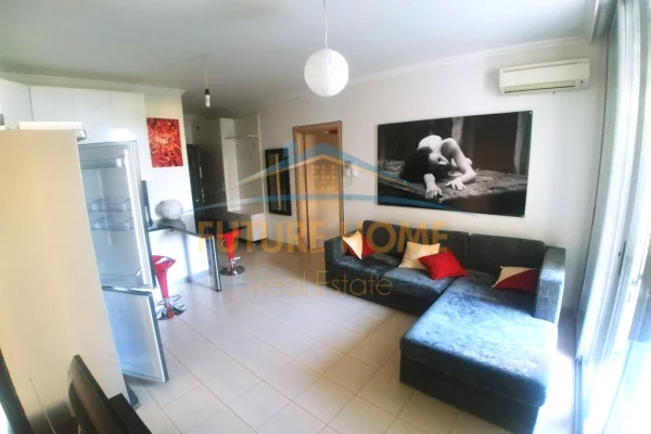 Shtepi me qera Apartament ne Tirane, 1+1, Mobilimi E mobiluar, Pagesa 600  Euro.