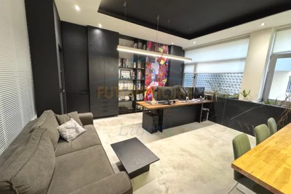 Ambient biznesi ne shitje 1+1 ne Tirane - 228,000 Euro