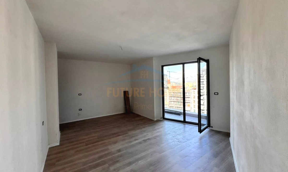 Shtepi ne shitje Apartament ne Tirane, 2+1, Mobilimi Bosh, pa mobiluar, Pagesa 165,920  Euro.