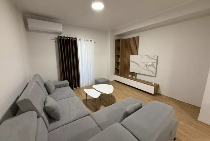 Casa in affitto 2+1 a Tirana - 900 Euro