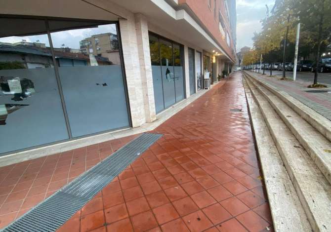 Ambient biznesi ne shitje 3+1 ne Tirane - 300,000 Euro