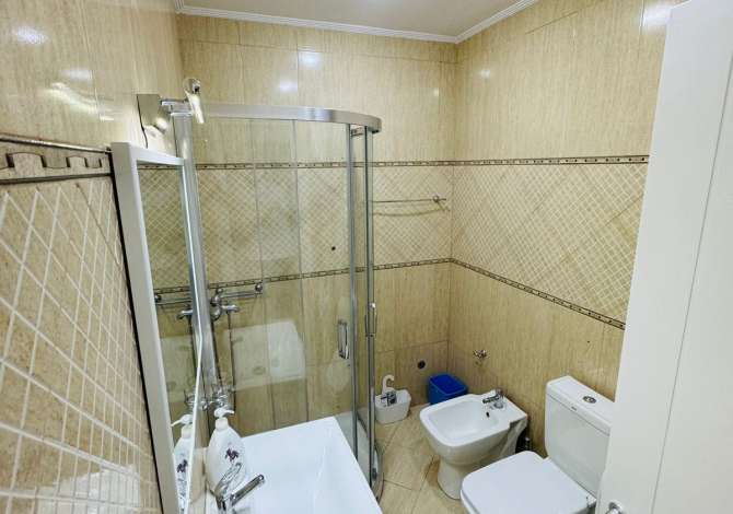 Shtepi ne shitje Apartament ne Vlore, 1+1, Mobilimi E mobiluar, Pagesa 175,000  Euro.