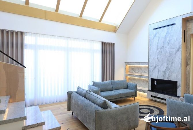 Shtepi me qera 7+1 ne Tirane - 3,000 Euro