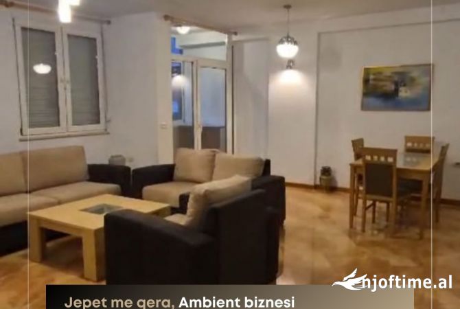 Ambient biznesi me qera 3+1 ne Tirane - 1,200 Euro