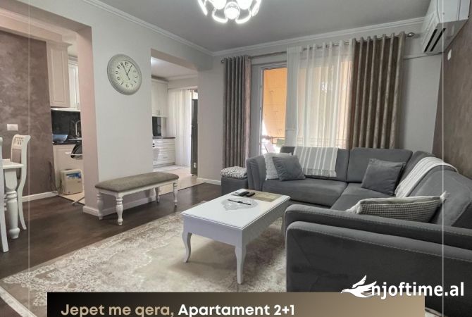 Shtepi me qera 2+1 ne Tirane - 1,000 Euro