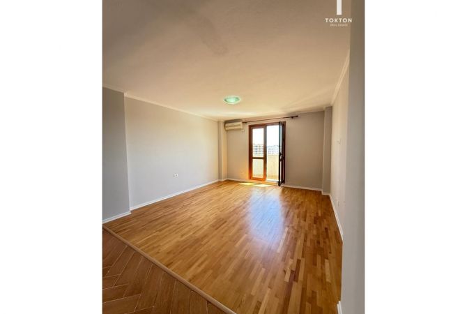 Shtepi ne shitje 2+1 ne Tirane - 175,000 Euro