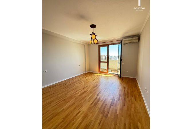 Shtepi ne shitje 2+1 ne Tirane - 175,000 Euro