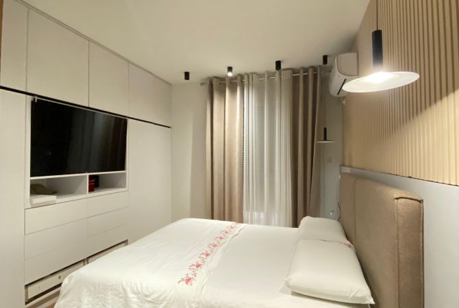 Shtepi ne shitje Apartament ne Tirane, 2+1, Mobilimi E mobiluar, Pagesa 220,000  Euro.