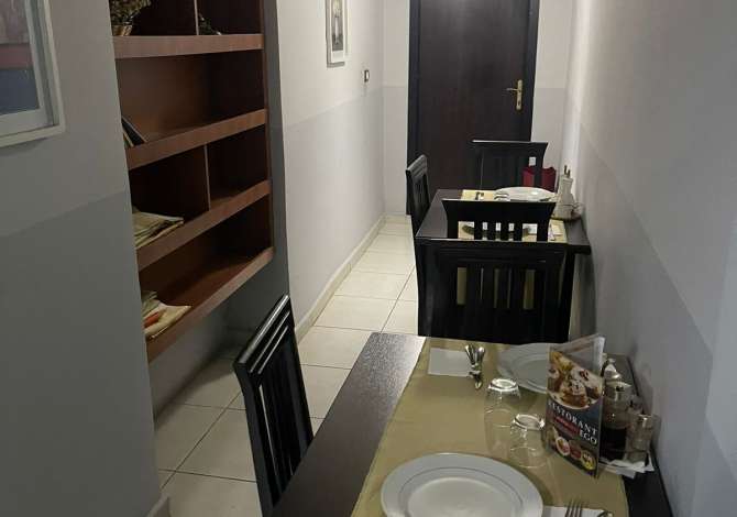 Jepet Me Qera Bar-Restorant Tek Stadiumi Dinamo [ID PL01]