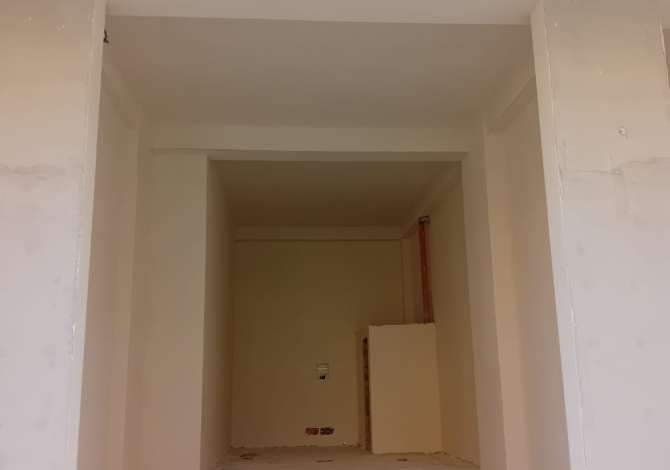 Ambient biznesi me qera 1+1 ne Tirane - 600 Euro