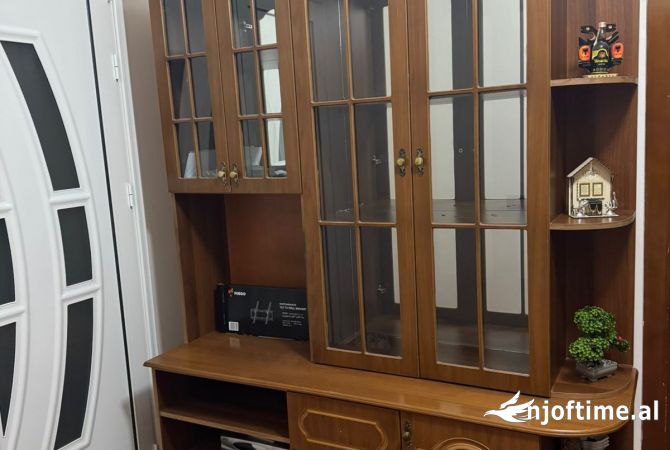 Mobilje dhe Elektroshtepiake  ne Durres - 380 Euro