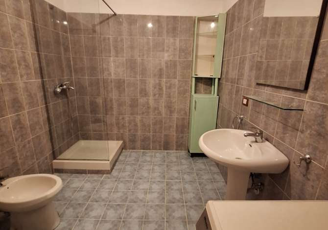 Shtepi ne shitje 2+1 ne Tirane - 159,000 Euro