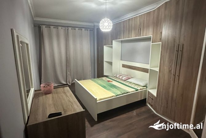 Shtepi me qera 2+1 ne Tirane - 55,000 Leke